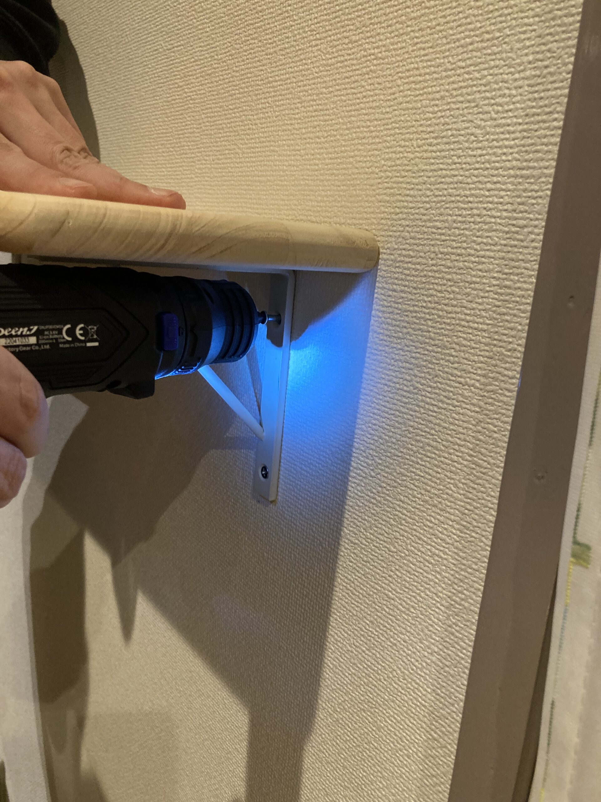 DEEN.J　充電式ミニドライバーセット